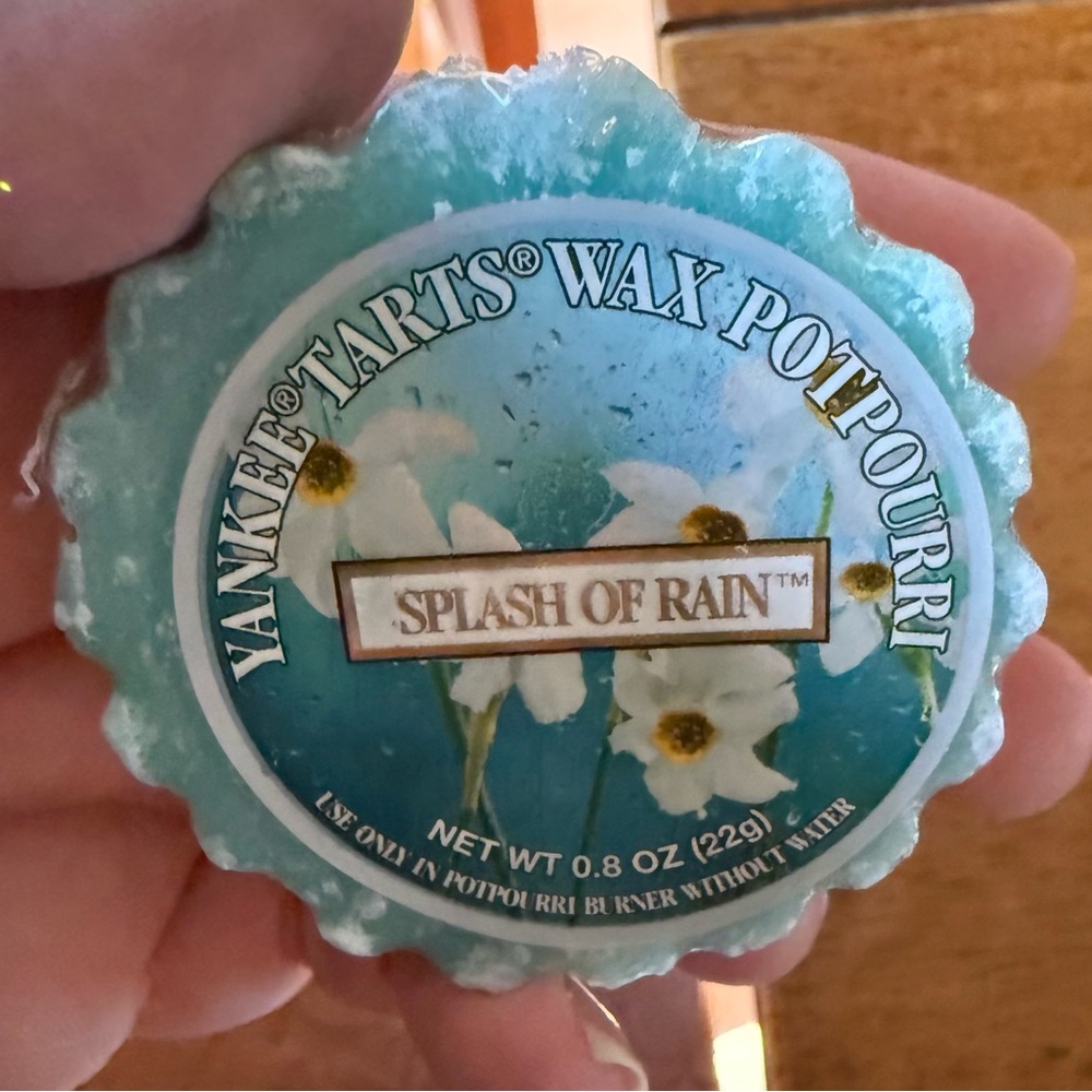 Lot Of 9 Vintage And Rare  Retired Scents Yankee candle Wax Tarts - Picture 7 of 10